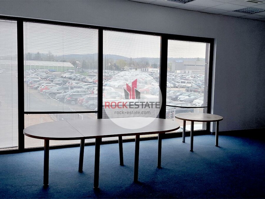 krakowski, Zabierzów, Balice, Warehouse for rent