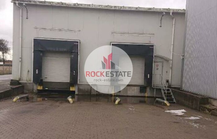 Płochocin, Ożarów Mazowiecki, Magazyn na wynajem