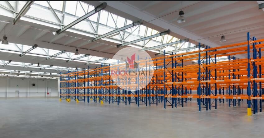 Łódź, Łódź-Widzew, Zarzew, Magazyn na wynajem